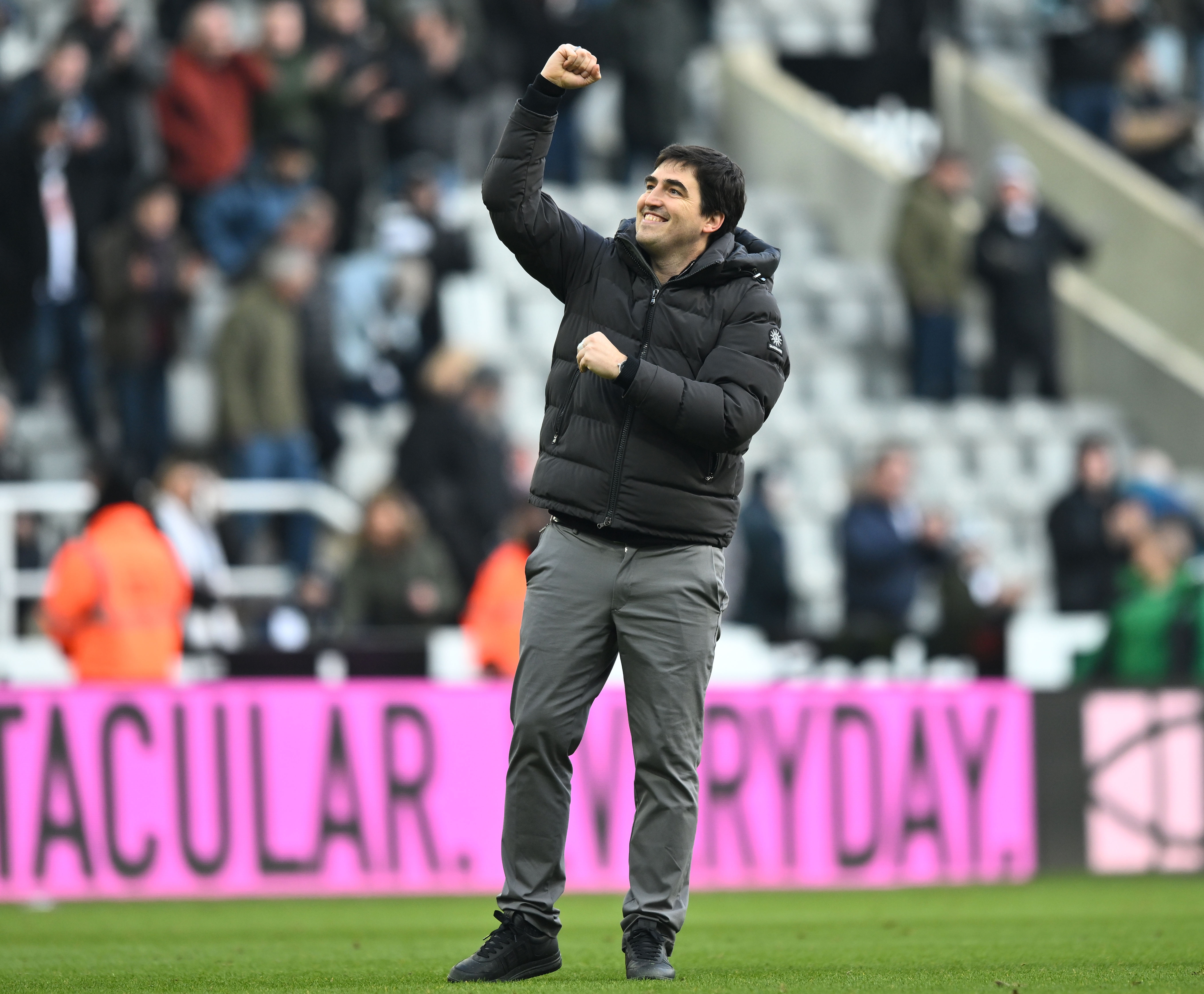 伊劳拉坦言球队多次机会未把握，期待第二粒进球巩固胜果