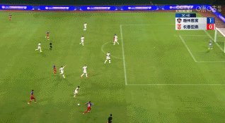 1723901628613027709.gif 叶楚贵偏出.gif